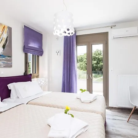 Villa Luxury Cretan With Private Pools *
