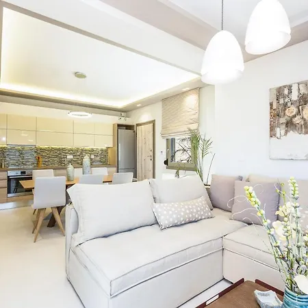 Luxury Cretan With Private Pools Villa *