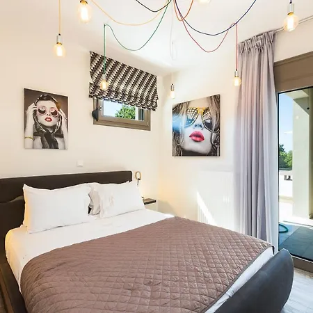 Luxury Cretan With Private Pools Villa Gallos
