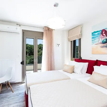 Villa Luxury Cretan With Private Pools *