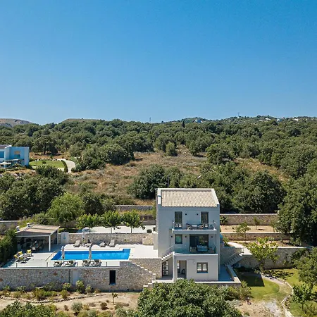 Luxury Cretan With Private Pools Villa