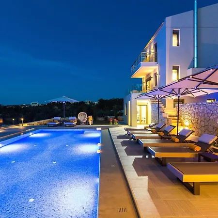 Villa Luxury Cretan With Private Pools *